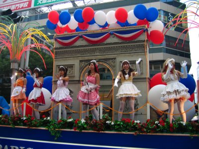 French maids on the Parisian float