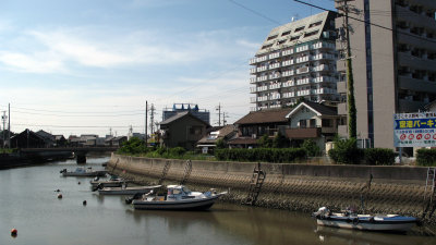 Boats docked in a canal off Ōnomachi station