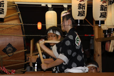 Pair of taiko performers