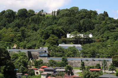 Nihonmatsu-jō with lower and upper castles