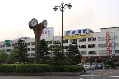 Early morning outside Niigata Station