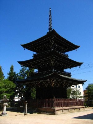 Pagoda at Hida Kokubun-ji
