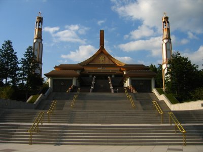 Steps up to the shrine