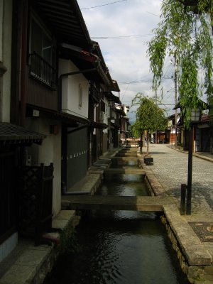 Setakawa-to-Shirakabe-dozō