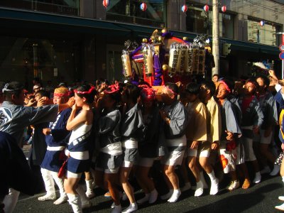 Lugging a not-so-obviously-heavy float