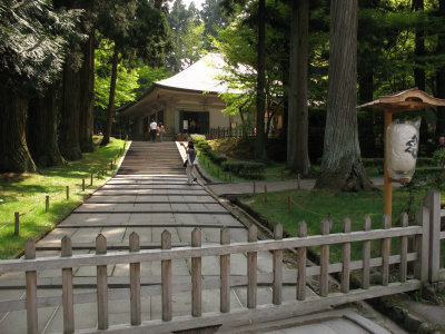 Barred entrance to the Konjiki-dō (Golden Hall)