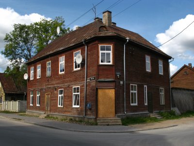 House on corner of Herne and Kartuli