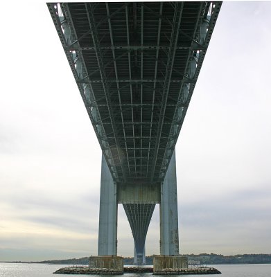 verizano bridge 2.jpg