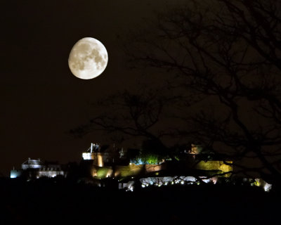Stirling-Castle-Moon-ii.jpg