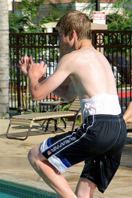g5/98/13398/3/68408113.W5kHpKWV.jpg
