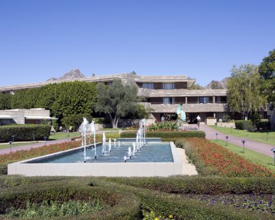 Fountain, Pool and Building