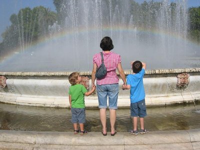 Kylie S2 and Luis with Plaza de España Rainbow