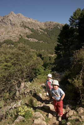 Luis and S2 Grazalema bushwalkers