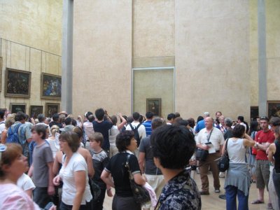 The Mona Lisa - very crowded!
