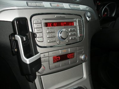 Ford S Max 2007 with Nokia CK7W.jpg