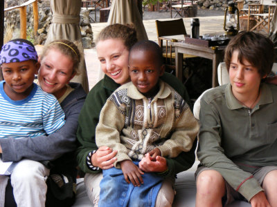 Other guests with Maasai children