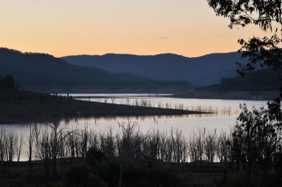 Lake Eildon at dusk