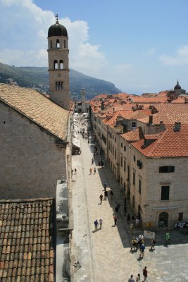 the Placa Stradun from the city wall, looking east