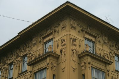 building detail, Trg Tomaslavov and  Hatzova, Zagreb