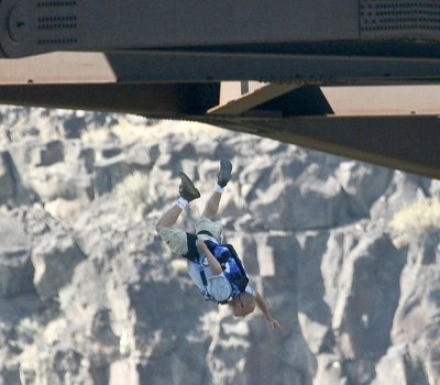 BaseJumper03