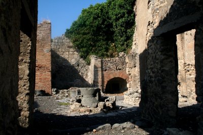 pompeii090623.jpg