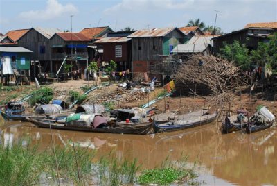 Vietnamese fishing village in Tak Mao, Cambodia