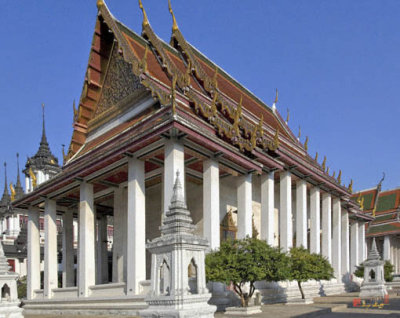 Wat Ratchanaddaram วัดราชนัดดาราม