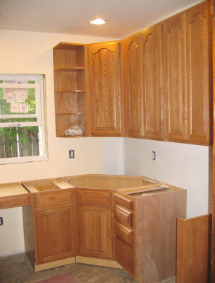 Sink area ready for countertop