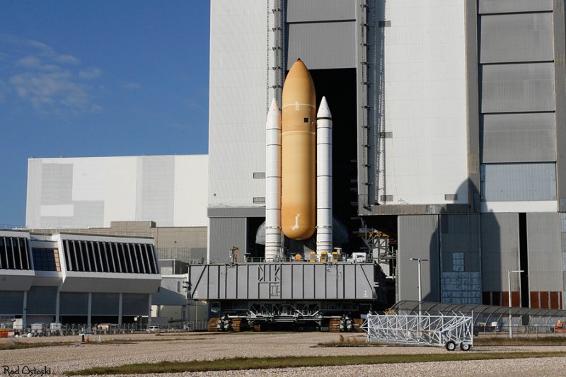 STS-117 Rollout