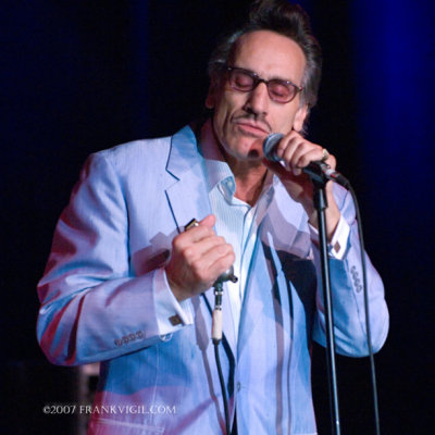 Little Charlie/Rick Estrin and The Nightcats