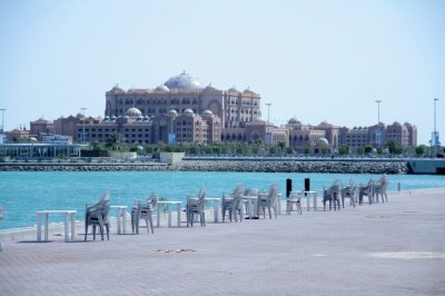 Abu Dhabi 070608-1221 .jpg