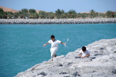Abu Dhabi 070608-1241 .jpg