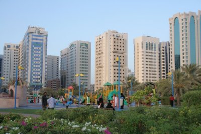 Abu Dhabi 070608-1325 .jpg
