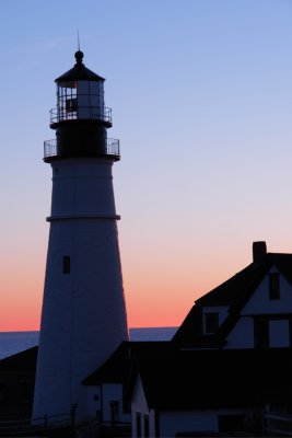 DSC00394vicing.jpg MERRY CHRISTMAS... PORTLAND HEAD LIGHT WITH AN ICING OF DAWN'S WARM KISS