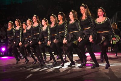 emerald isle irish dance team