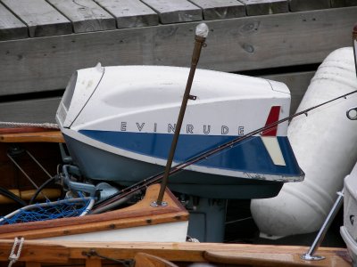 EVINRUDE