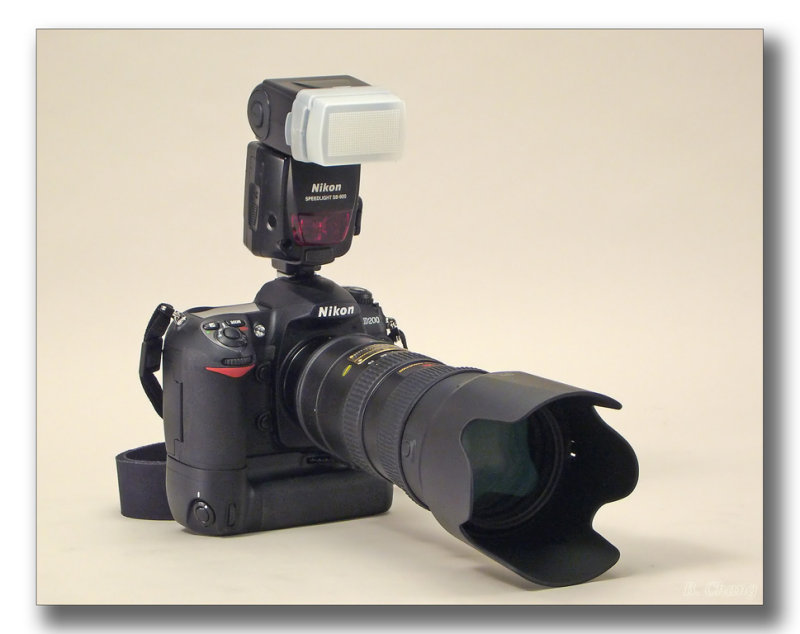 SOLD! Nikon D200, SB800, 70-200 2.8 VR