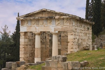 27425 - Treasury of Athenians - Delphi