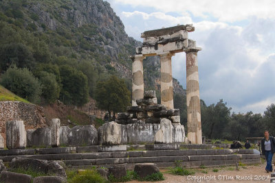 27293 - The Tholos at Delphi