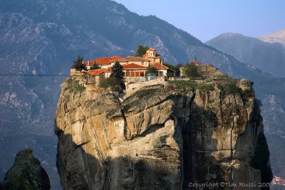 27584 - Agia Triada Monastery