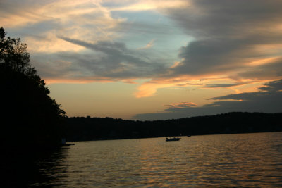 lakesunset2.jpg