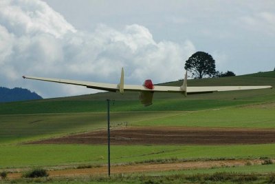 Arodrome de Courtelary en fte 052.jpg