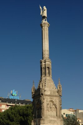 Monumento a Colon Plaza Colon