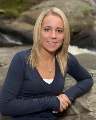 Holly1.jpg