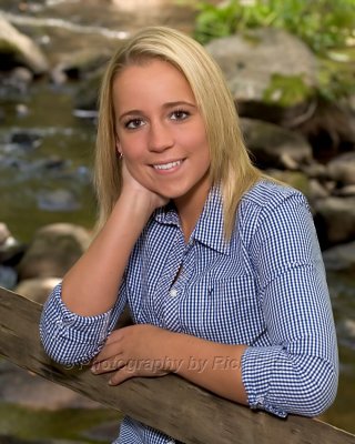 Holly4.jpg