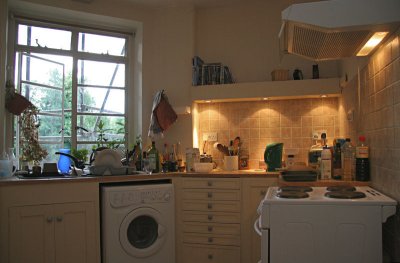kitchen02.jpg
