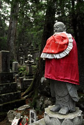 Jizo statue