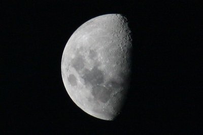 Moon shots - noise lens and camera's comparison