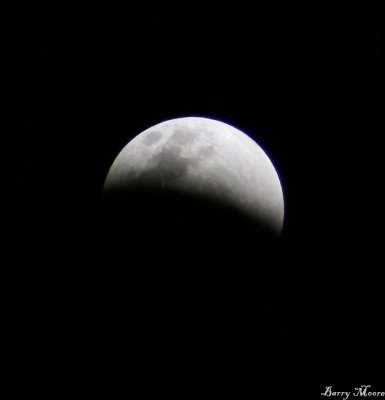 19:24 Moon half eclipsed IMG_0717.jpg