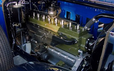 1930 Packard 745 Engine